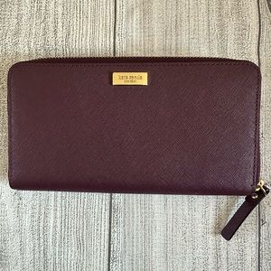 Kate Spade Laurel Way zip wallet